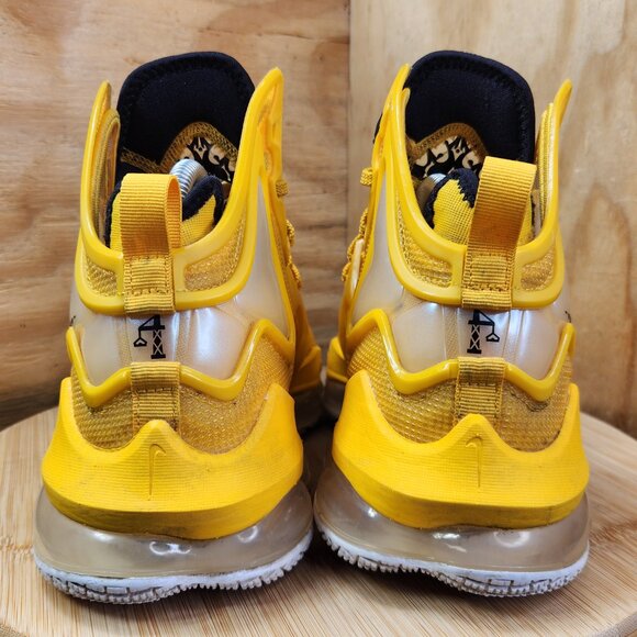 Nike LeBron James 19 Hard Hat Yellow Gold Basketball Shoes Sneakers - Picture 6 of 11